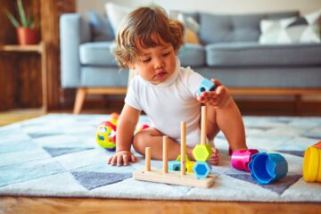 Jaký dětský koberec pomáhá rozvoji dítěte a zároveň je praktický?