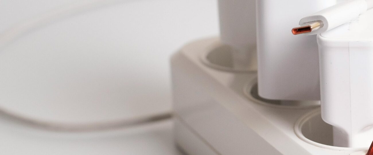 Věci, které byste nikdy neměli zapojovat do prodlužovacího kabelu: Buďte doma v bezpečí